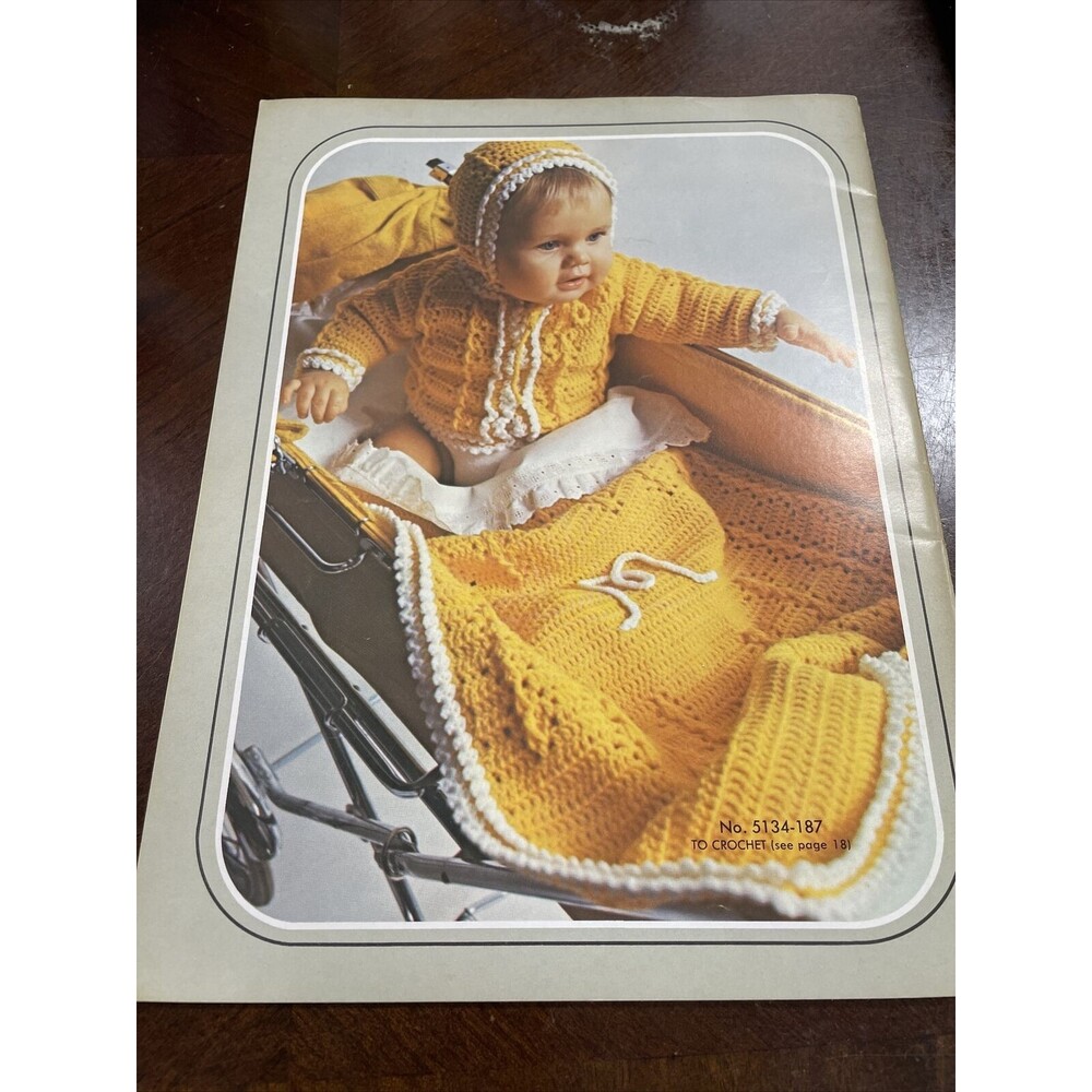 Vintage 1972 The Bernat Baby Album 187 Knitting Crochet Craft Pattern Booklet - Picture 2 of 12